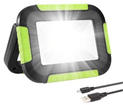 China Modern Rechargeable Portable Lamp Waterproof Outdoor IP40 High Power 10W Led Camping Light for sale