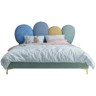 China Hot Selling Custom Made Solid Wood Comfortable Bed Solid Wood Material Eco-friendly Fabric Kids Modern Design Kids Bedroom Frame Nordic Minimalist Furniture Bed for sale