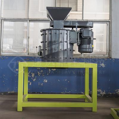 Chine Organic Fertilizer Crusher Equipment Cow Chicken Wet Manure Vertical Crusher Machine à vendre