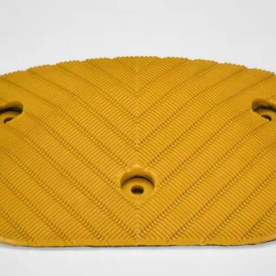 China High Quality Rubber Products Factory Hot Bump Speed Roadway Safety Product Direct Supply Road Safety for sale
