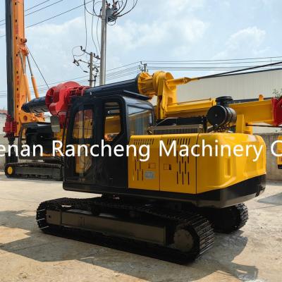 中国 水力小型回転式掘削リグ 15mの掘削深さのミニピリング掘削リグ 販売のため