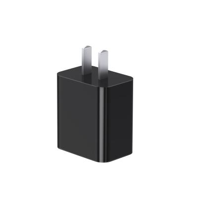 China Universal Patent Design QC 3.0 Mobile Phone Charger USA Standard Wall Charger 18w Quick Charger Adapter for sale
