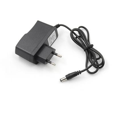 China Universal DC 16.8V 1000mA 1A 5.5*2.1mm Power Supply Adapter Wall Charger for 14.8V lithium battery for sale