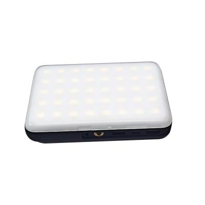 Κίνα PD22.5W Lithium Polymer Power Bank με δείκτη LED Μαύρο/Λευκό Συμπληρωματικό Κιτ προς πώληση