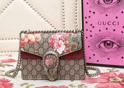 China Rechteck-Rosa-Schulter-Geldbeutel, Rose Pattern Vintage Chain Bag zu verkaufen