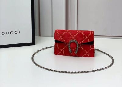 中国 ダイヤモンド ロックが付いている手紙パターン ビロードの肩16cm Dionysusのチェーン袋 販売のため