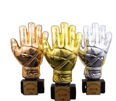 China Europe Qatar World Soccer Football Trophy Resin GOALKEEPER Golden Hands Award Cup Trophy Golden Goalkeeper Award Fans Souvenirs Cup for sale