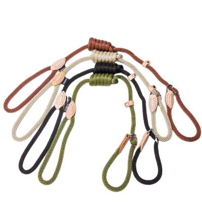 China Custom Custom Logo Dog Rope Chain Leash Adjustable Reflective Nylon Dog Leash for sale