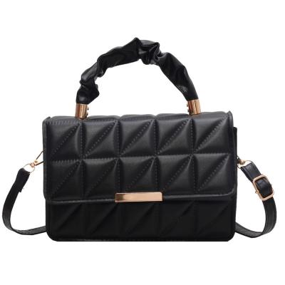 China 2023 High Quality Lingge Handbag 2023 New Fashion Stylish Pleated Fashionable Chain Cross Shoulder One - Small Body Square Bag for sale