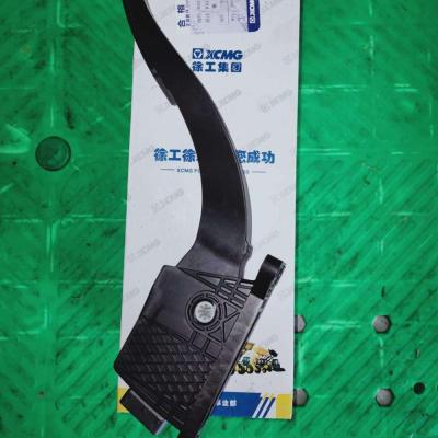 China XCMG Whee Wheel Loader 803688698 F01R00X070 XCMG LW200kv Loader Spare Parts XCMG Accelerator Pedal for sale