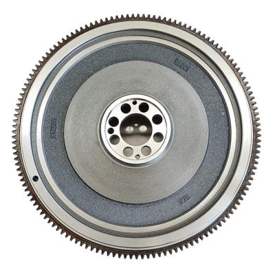 China Cast Gray Iron Complete Parts 6D14-2AT Auto Truck Spare Parts Steering Wheel for sale