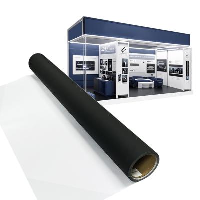 China Tecido negro com parte traseira preta perfeito para publicidade, suporta sublimação de látex e impressão UV à venda