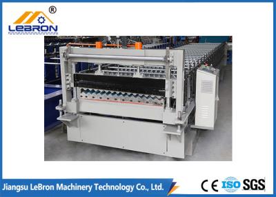 China Dauerhafte Stahlplatten-vollautomatische Wellblech-Rolle, die Maschine bildet zu verkaufen