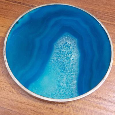 China Europe Decoration Natural Agate Home Coaster Carved Cup Mat Brazilian Agate Sliced Decor With Package for sale
