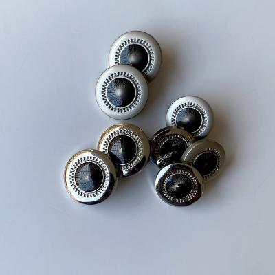 China Sustainable Custo Wholesale brand engrave logo Zinc Alloy four parts metal button spring Women's Decorative clasp Snap button for sale