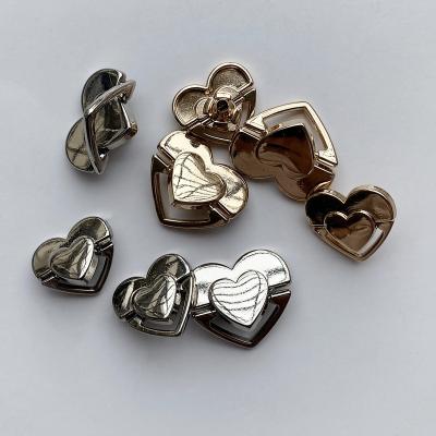 China Sustainable Custom Wholesale heart-shaped Zinc Alloy four parts metal push buttons spring Women's Decorative clasp snap buttons for sale