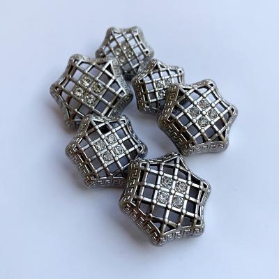 China Sustainable Women's fashion buttons/ New Crystal Button Accessories Premium Handle metal handle buttons for sale