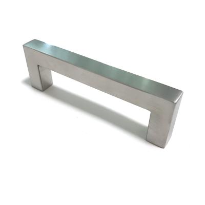 China Contemporary High Quality Brushed Nickel Cabinet Pull Stainless Steel Furniture Kitchen Zinc Door Handle Pull for sale