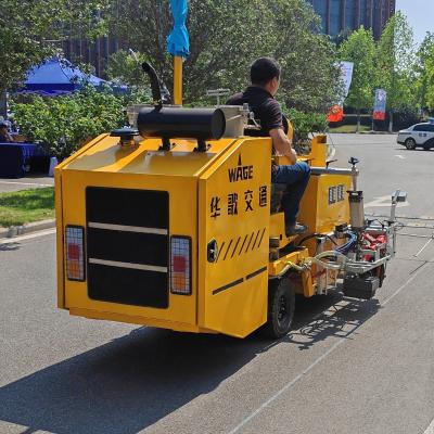 China Fahrgast, der einen Thermoplast-Straßenmarkierungswagen fährt zu verkaufen