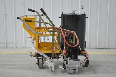 China Human Pushing Thermoplastic Road Marking Machine 100L Capacity Gas Heating Paint Tank for sale