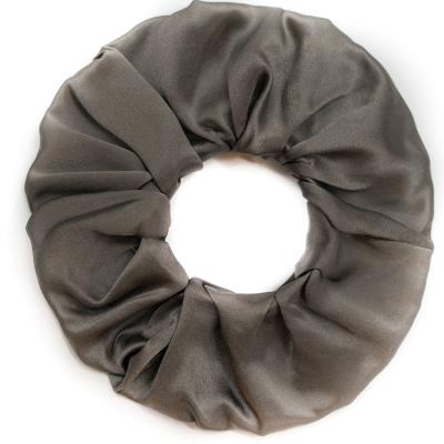 China Elegant Silk Tie Manufacturer Wholesale Elastic Hair Scrunchies Simple Pattern Hair Scrunchies for sale