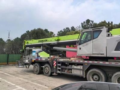 China 2022 35t Zoomlion grúa de camión usado ZTC350H552 equipado con motor Weichai y 3 toneladas contrapeso en venta