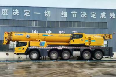 China XCMG XCA130L8 Guindaste de caminhão de 130t com 85m de comprimento do braço principal e 130t de gancho em alta demanda à venda