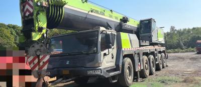 China 2019 Zoomlion Used Crane ZAT1300V7 Main Boom 73m Jib 33.5m Counterweight 50 Tons Running Time 4540h Mileage 22369km Excellent Working Condition. for sale