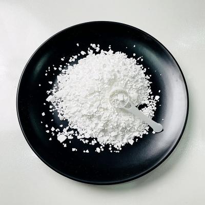 China 74% CaCl2-Calciumchlorid-Flocke trocknendes CAS 10035-04-8 für Schneeräumung zu verkaufen