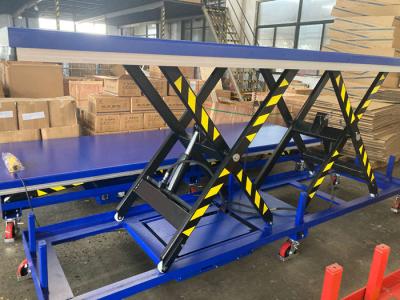 China De mobiele Lijst die Achter elkaar Op batterijen van de de Schaarlift van gelijkstroom Omvangrijk Zwaar Punt overbrengen Te koop