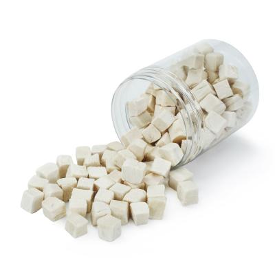 China High Quality Freeze Dried Sanitary Protection Pet Treat Freeze Dried Pet Food Dried Frozen Sliced Chicken for sale