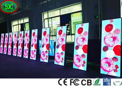 China Outdoor Indoor P2 P2.5 P3 LED-posterweergave Move Smart Digital Video Advertising-scherm Te koop