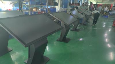 China Iboard Factory Direct CE FCC LED Kiosk Display Interativo de piso em pé K Style Digital Signage Sistema de janelas para publicidade empresarial à venda