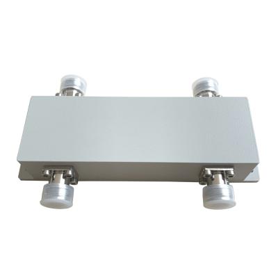 China 550-2700MHZ 300w 2in 2out 3dB Hybrid Coupler for sale