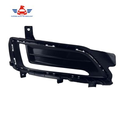 China For 2018 2019 2020 Hyundai Tucson Fog Lamp Light Covers 86525-D3520 86526-D3520 YP01-3138G-2 for sale