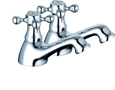 Chine Améliorez votre salle de bain avec des robinets de mélangeur de bain poli et une seule poignée T8666 à vendre