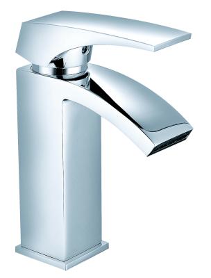 China Grifos de lavabo de latón para diseño de baño superior y elegante T8692 en venta