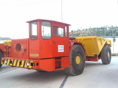 China Caminhões de mineração altos do subterrâneo da capacidade de carga útil para o transporte 30000kg da rocha à venda