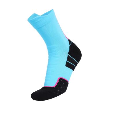China High Grade Breathable Wholesale Socks Breathable And Wicking Sweat Customized Mens Fashion Sports Promotional Socks for sale