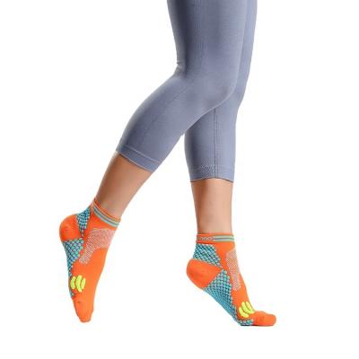 China High Quality Professional Breathable Sports Socks Non Slip Non Slip Drying OEM Fashion Outdoor Basketball Socks for sale