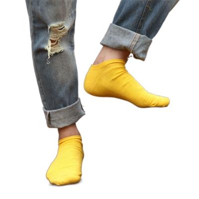 China Four Seasons QUICK DRY sweat absorption ankle Autumn And Winter Low Top sports shallow mouth boat men's cotton socks for sale