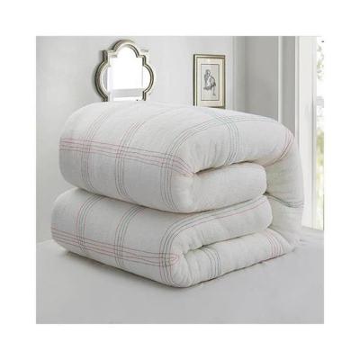 China Hot Selling Low Price Microfiber Fabric Queen Cotton Quilt For Home Textiles for sale