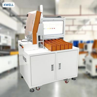 Chine Machine de tri automatique de batterie cylindrique à 5 canaux pour 18650, 26650, 32650, 21700 cellules avec tension et résistance à vendre