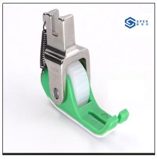China Upgraded Wide Seem Plastic Roller Press Foot With PTFE Attachment For Sewing Machine And Spare Parts for sale
