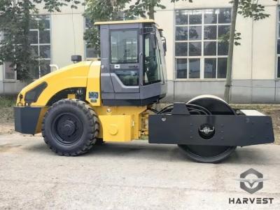 中国 8T LTS308H カミングス 70kw 4BTC3.9 ロードローラー 販売のため