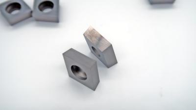 China Het carbide neemt tolerance± 0.025mm voor de draaibank van PCBN op Diamond Cutting Tools CNC Te koop