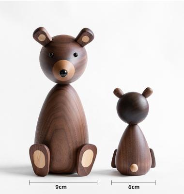 China Pequeño color múltiple animal de madera del tablero de la mesa de madera hecho a mano inodoro de los juguetes en venta