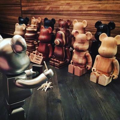 China La mano limpia talló las estatuas de madera que la madera talló los osos para el colector en venta