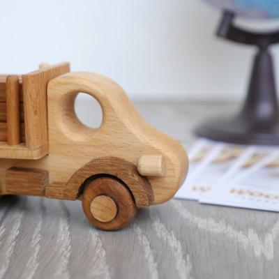 China Juguetes de madera del vehículo de la artesanía en venta