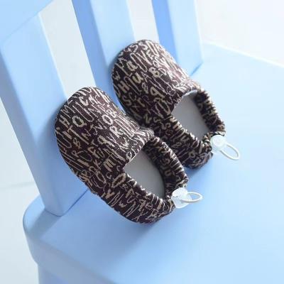 China New logo summer winter winter ECO plush baby walker baby walker thermal soft custom slippers for wholesale for sale
